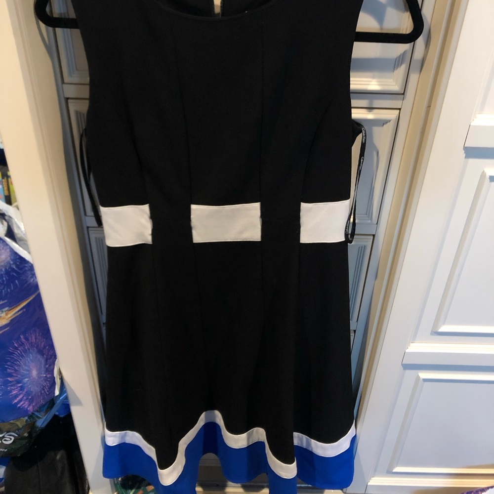 Calvin Klein Black, Blue and white MIDI Dress Size 4
